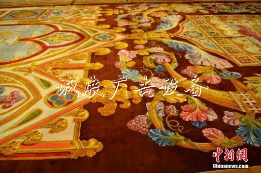 巴黎圣母院大火后學(xué)校宣傳欄幸存頂級(jí)文物展出