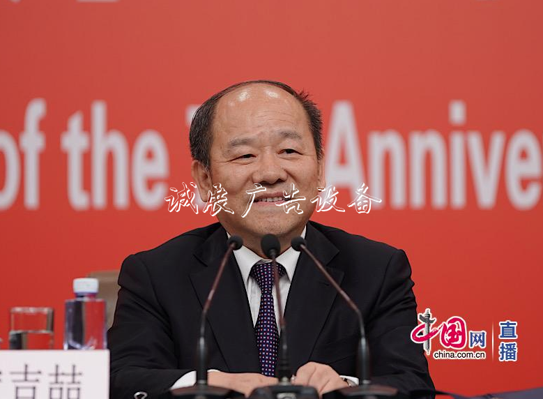 寧吉喆：消費對上半學(xué)校宣傳欄年經(jīng)濟(jì)保持合理區(qū)間發(fā)揮6