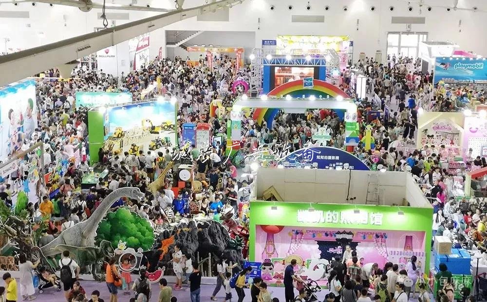 邯鄲首屆玩博會終于來啦宣傳欄！國慶黃金周給你嗨玩到盡興