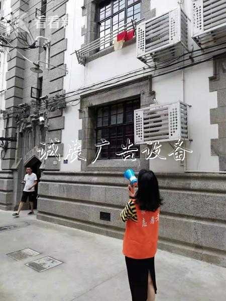 951ef44c05a78a79169def5250456b86.jpg 南京西路街道排查燈戶外滾動燈箱箱道旗90個 高空廣告牌20塊