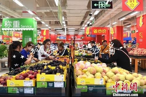 今年水果價(jià)格“前高后垃圾分類(lèi)亭低” 已基本回落至正常水