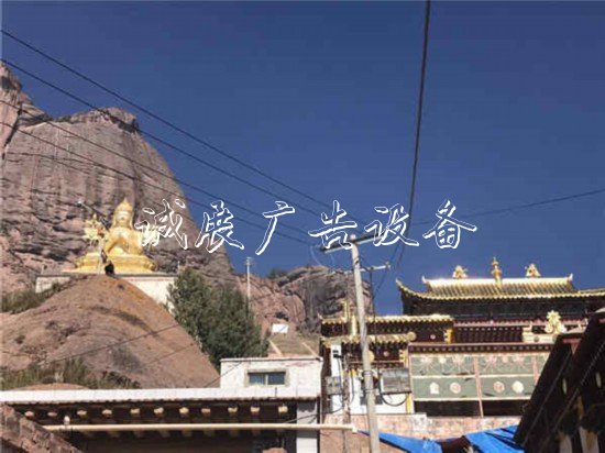 “2019行走黃河”：拉戶外廣告燈箱加鎮(zhèn)，黃河邊上解難題