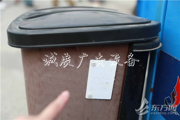 垃圾桶裝小芯片 浦東滾動(dòng)燈箱農(nóng)村的“物聯(lián)網(wǎng)+”初體驗(yàn)