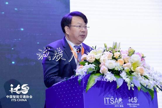 海信陳維強：做指路牌燈箱 AI+交通的引領(lǐng)者