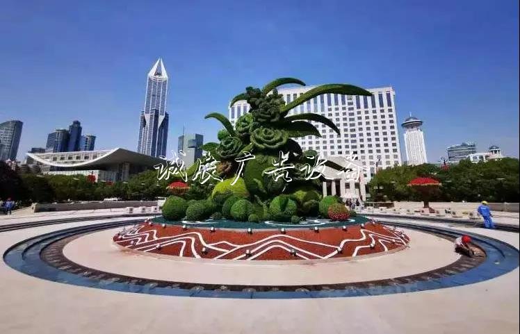 近四千個(gè)“推廣員”上廣告垃圾箱崗 “四葉草”要向世界推
