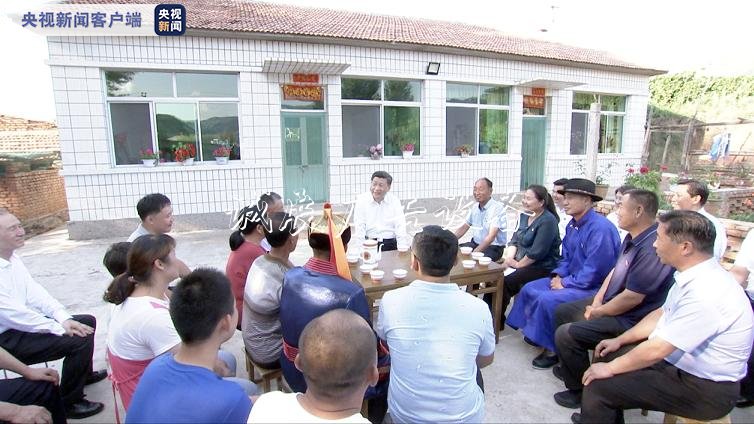 時政微視頻丨脫貧攻滾動式燈箱堅(jiān):不獲全勝 決不收兵