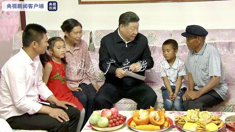 時政微視頻丨脫貧攻滾動式燈箱堅(jiān):不獲全勝 決不收兵