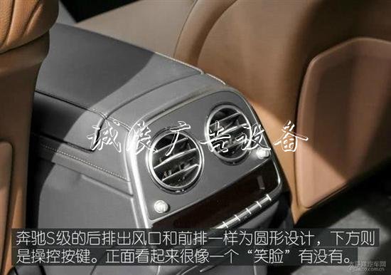 豐田埃爾法叫板奔馳路燈燈箱S級(jí) 誰更舒適和尊貴？