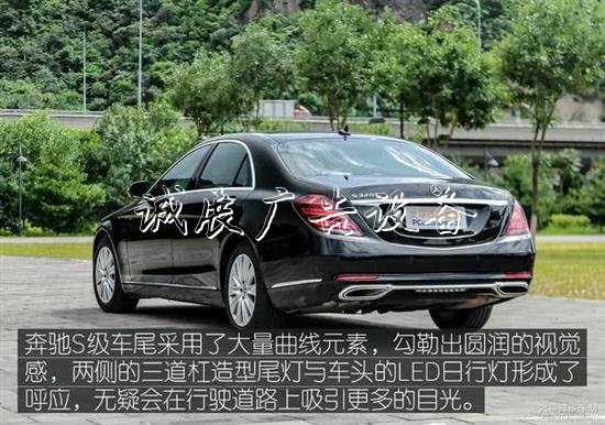豐田埃爾法叫板奔馳路燈燈箱S級(jí) 誰更舒適和尊貴？