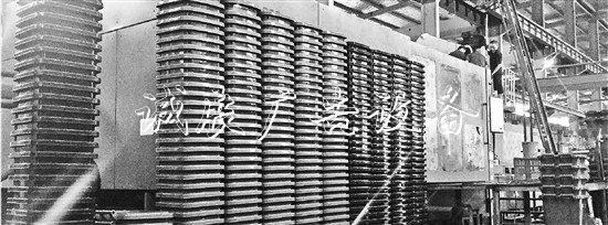 垃圾桶賣“瘋”：垃圾收集亭有人一天接單2000萬(wàn)