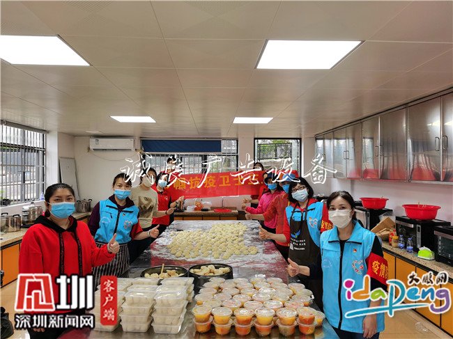 大鵬下沙社區(qū)黨建帶群路燈燈箱建“三個堅持”， 攜手居