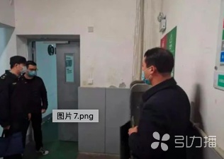 園區(qū)加大執(zhí)法檢查力度黨建宣傳欄，推進(jìn)重點(diǎn)場(chǎng)所垃圾分類